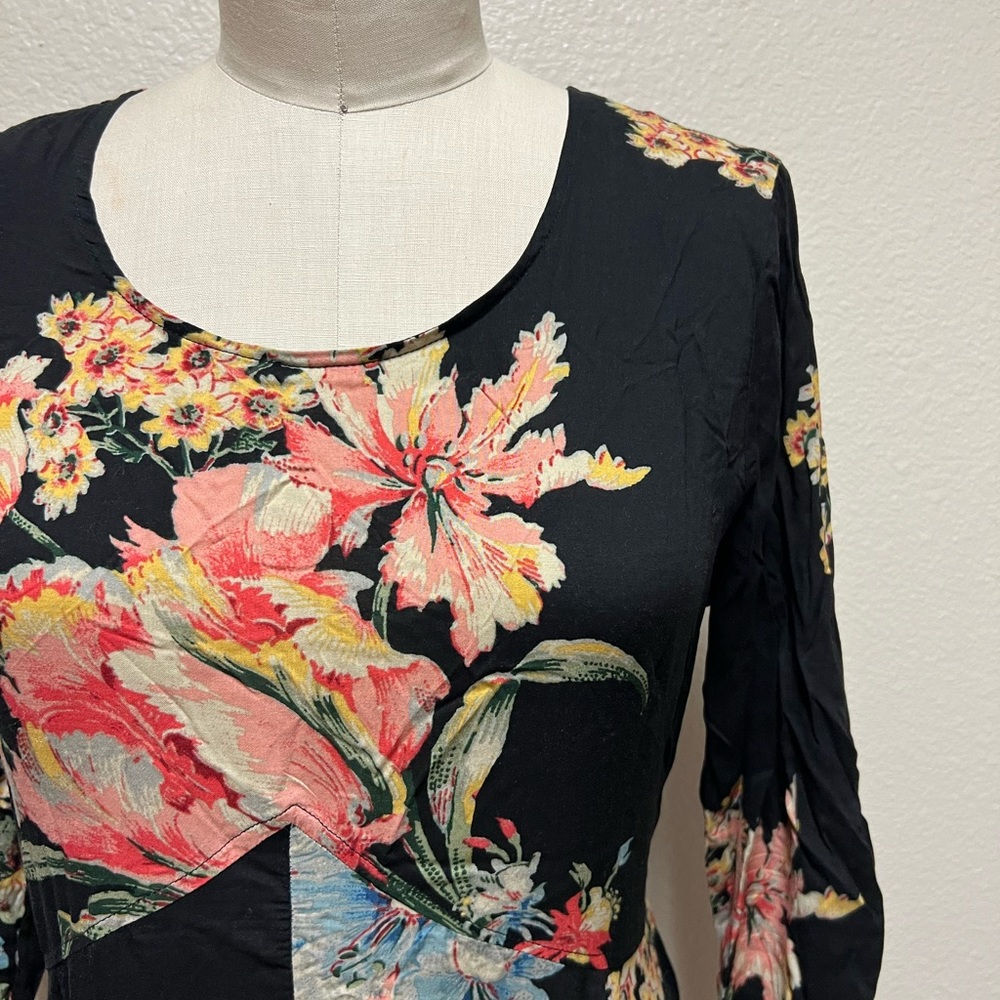 RARE RARE RARE RARE Free People First Kiss Dress - Picture 7 of 10